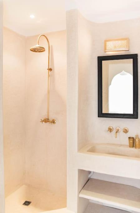 Riad Vivre - Design Boutique Riad In Marrakech Маракеш Екстериор снимка