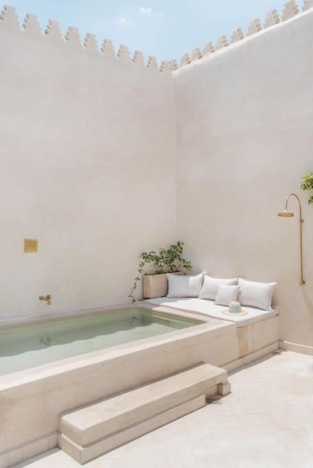 Riad Vivre - Design Boutique Riad In Marrakech Маракеш Екстериор снимка